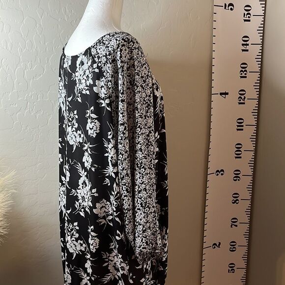 CROFT & Barrow Black & White Floral Print Blouse Sheer Fabric Long Sleeves SZ 2X - Picture 6 of 12